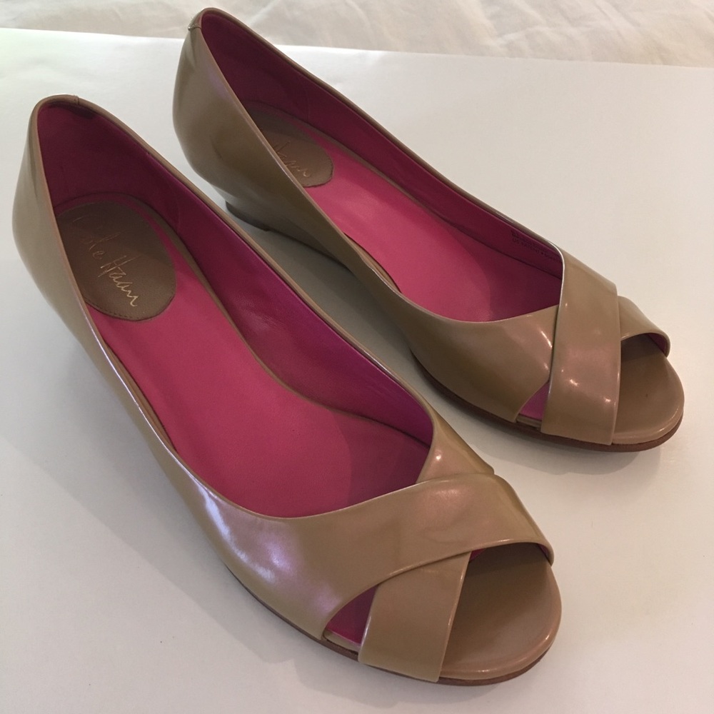 !SOLD! Cole Haan Nude Wedges